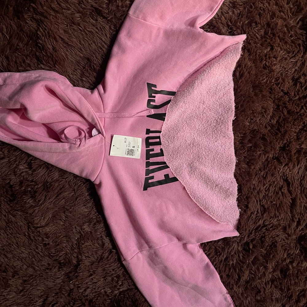 Everlast crop top.